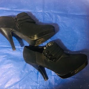 🦋Ankle Heel Booties